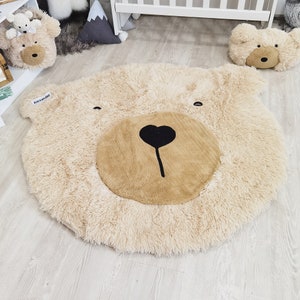 Personalisierter flauschiger Bärenteppich für Jungenzimmer - Woodland Baby Decor, niedlicher und weicher Kinderzimmerteppich, ideales Babygeschenk