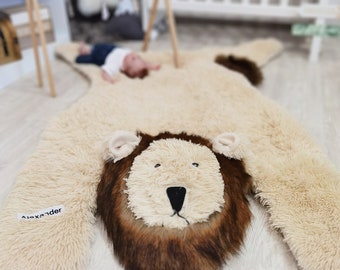 Personalized Lion Nursery Rug - Custom Safari Playmat, Handmade Animal Rug, Children's Plush Lion Play Rug, Soft Baby Room Decor,Unique Rug