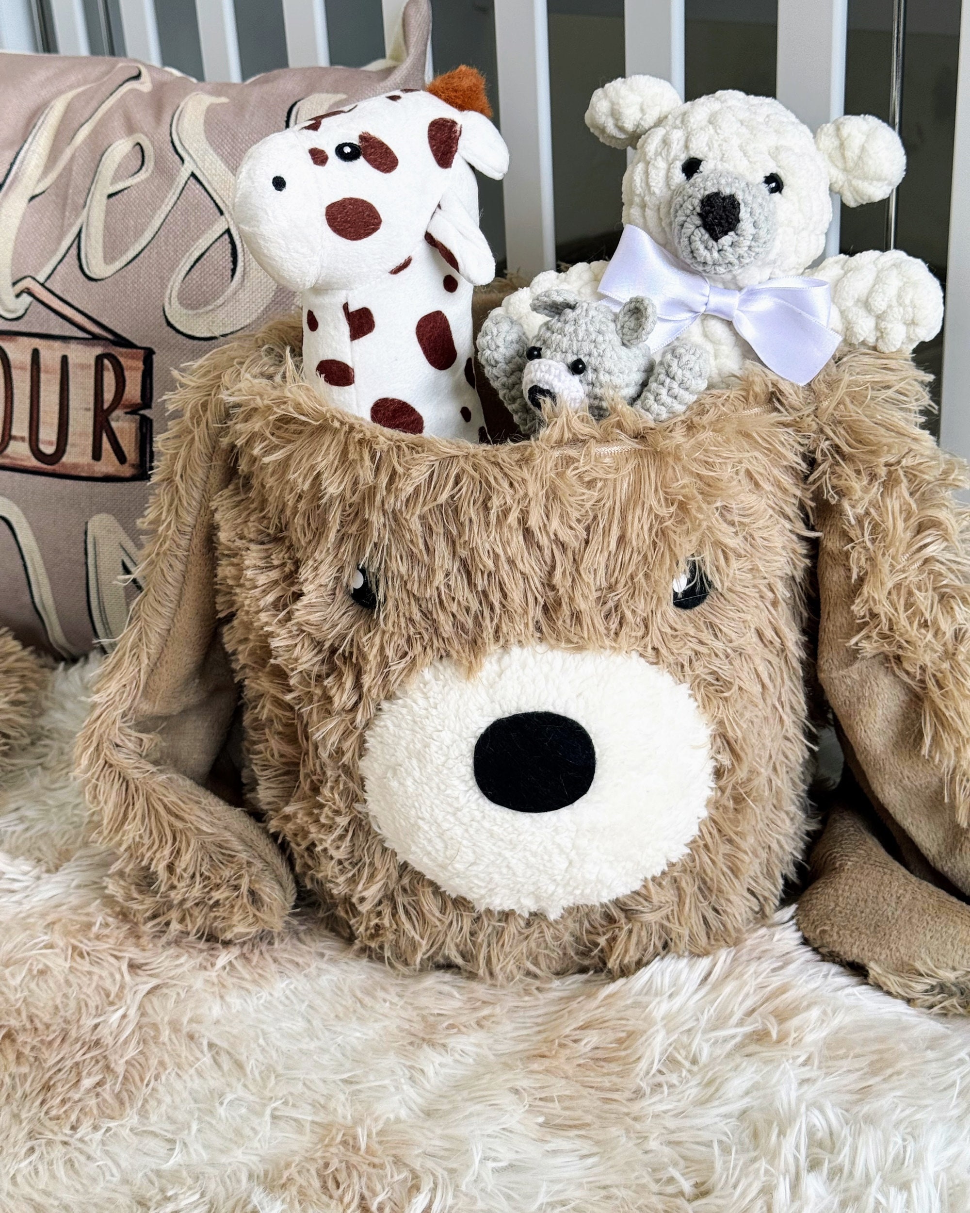 Custom baby room decor online