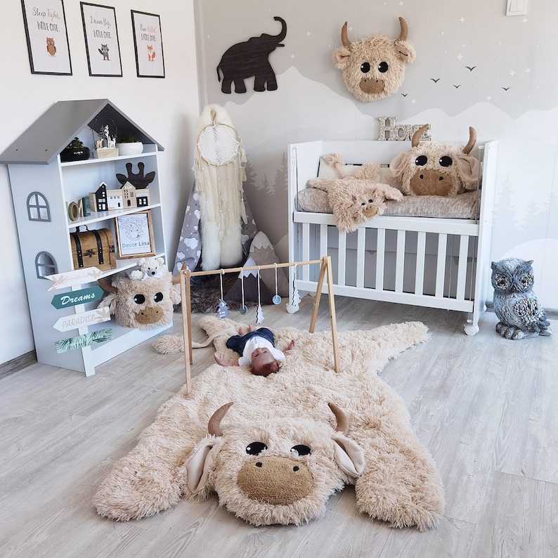 Cesto para berçário em formato de vaca das Terras Altas: Decoração para quarto de bebê em estilo fazenda imagem 2