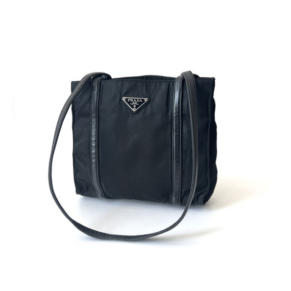 PRADA Authentic Vintage Nylon Bolso Pequeño - Etsy México PRADA Authentic Vintage Nylon Bolso Pequeño - Etsy México