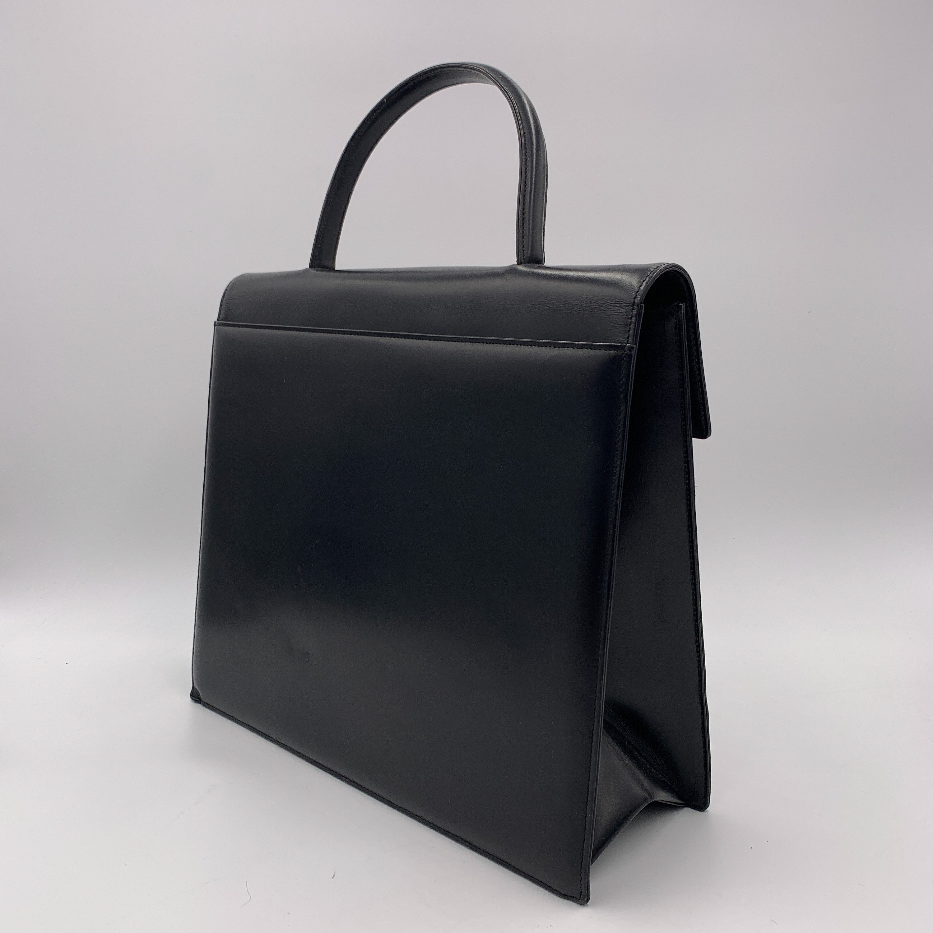 【送料関税込】GIVENCHY - ブラックトップハンドルバッグ GIVENCHY Vintage Top Handle Black Bag Purse Leather | eBay
