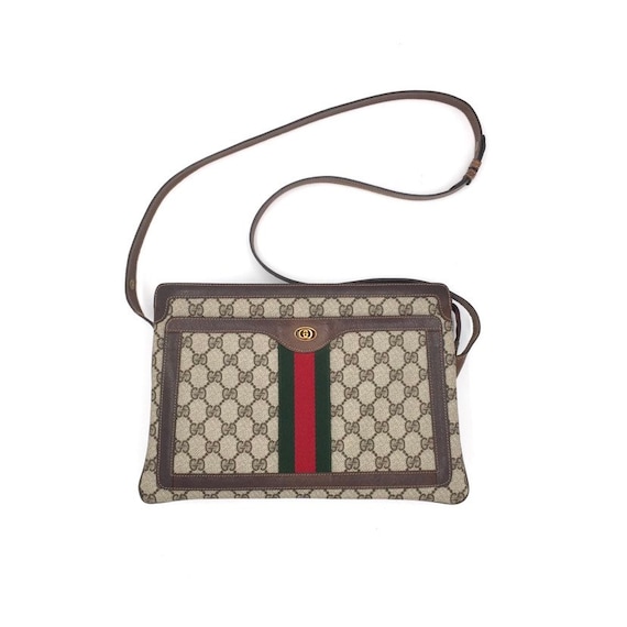 Authentic Vintage Gucci Logo Supreme Shoulder Bag 