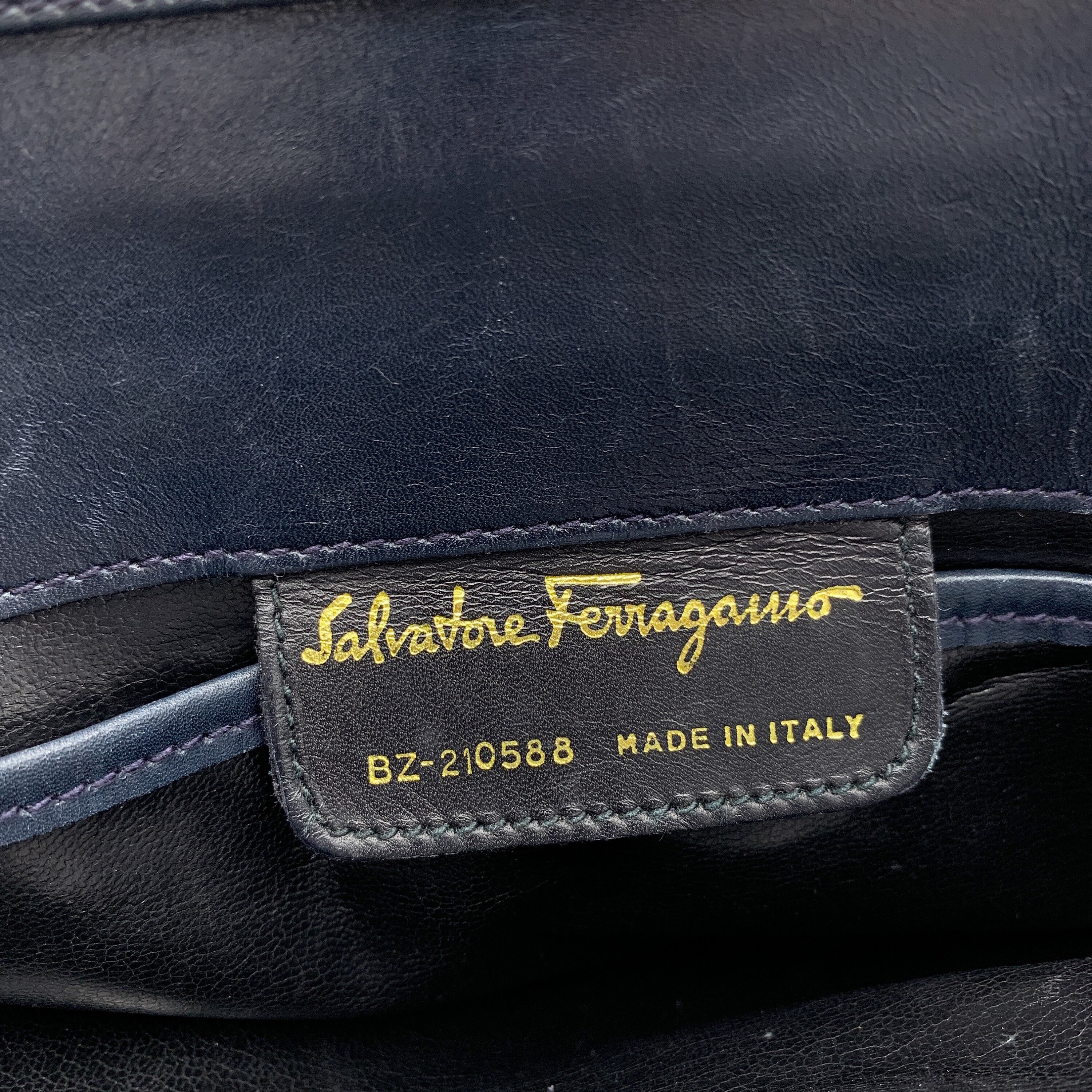 Vara bow bag ferragamo new arrivals