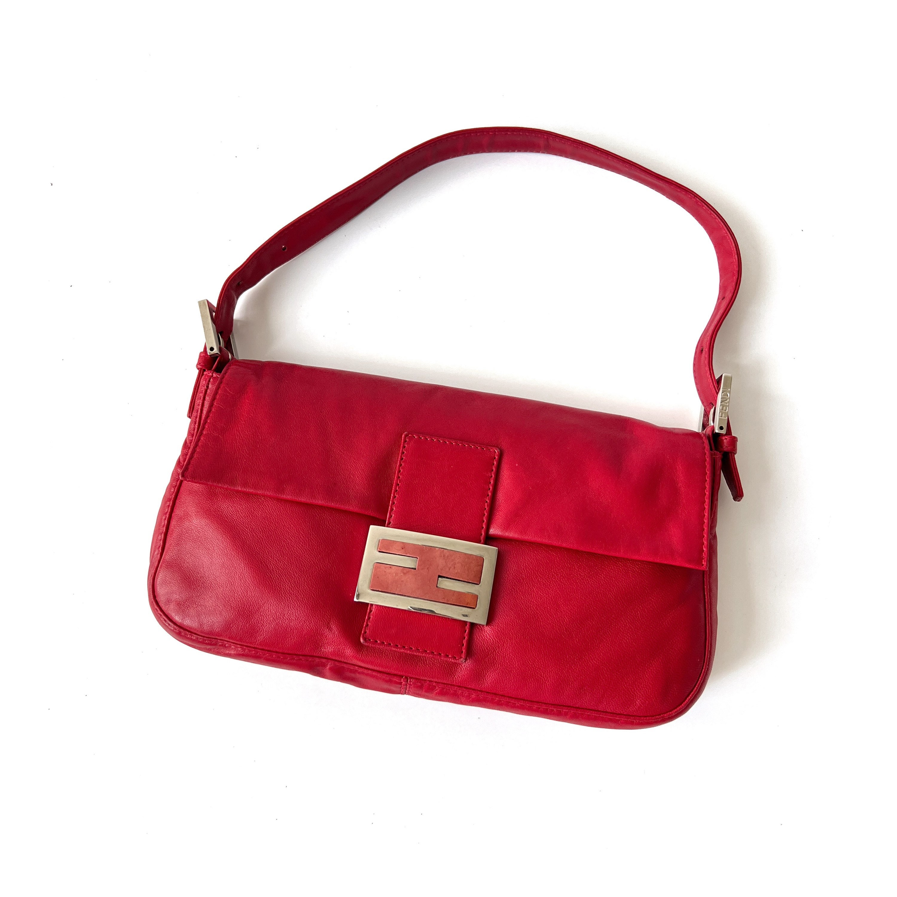 Fendi Red Suede Baguette Bag | Idusem.Idu.Edu.Tr