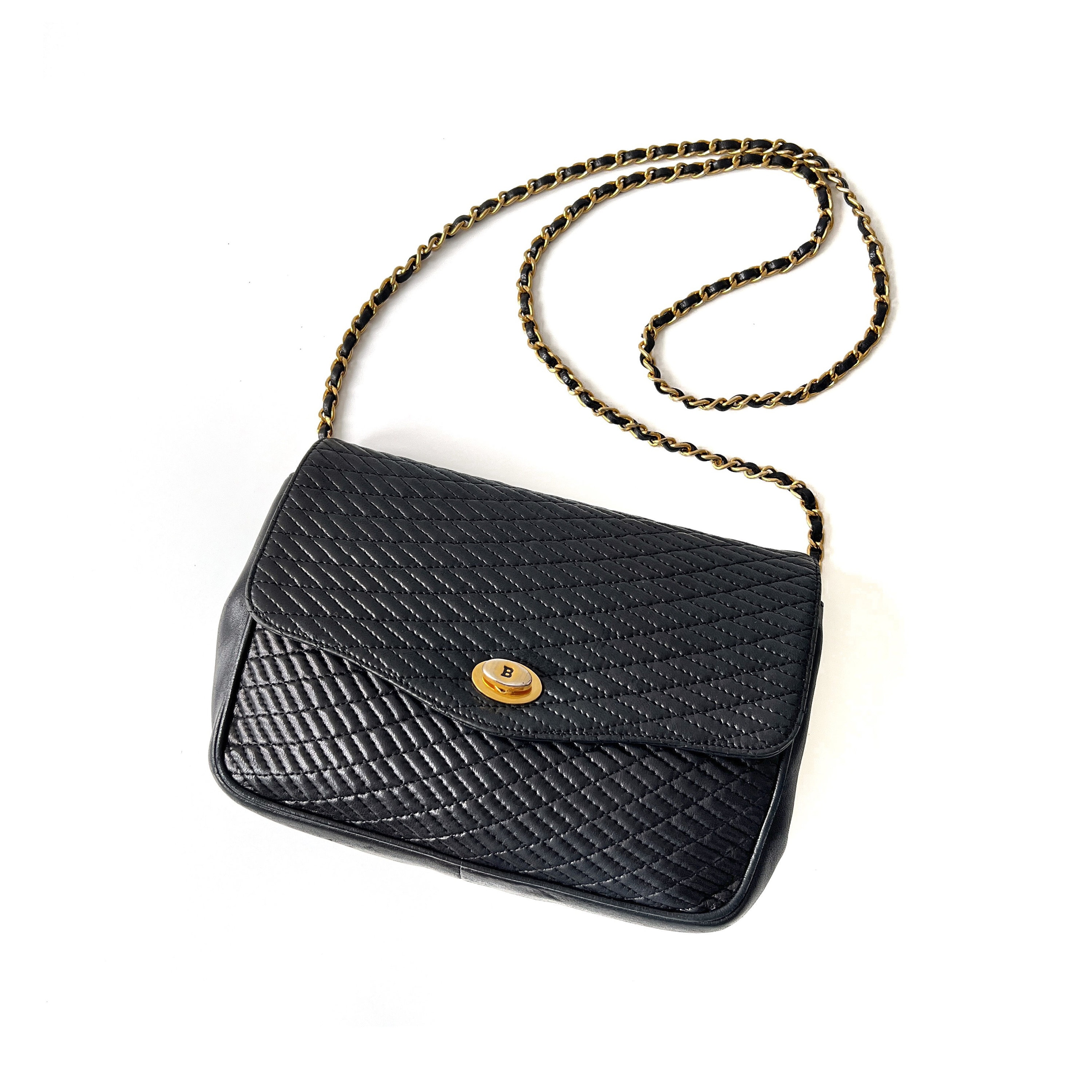 Old Fashion Classic Style Louis Replica Small Crossbody Hangbag Bag - China  Shoulder Bag and Shell Bag price