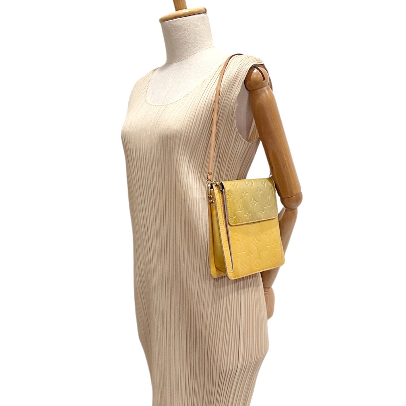 Louis Vuitton Vintage - Vernis Kenmare Bag - Yellow - Vernis Leather and  Vachetta Leather Handbag - Luxury High Quality - Avvenice