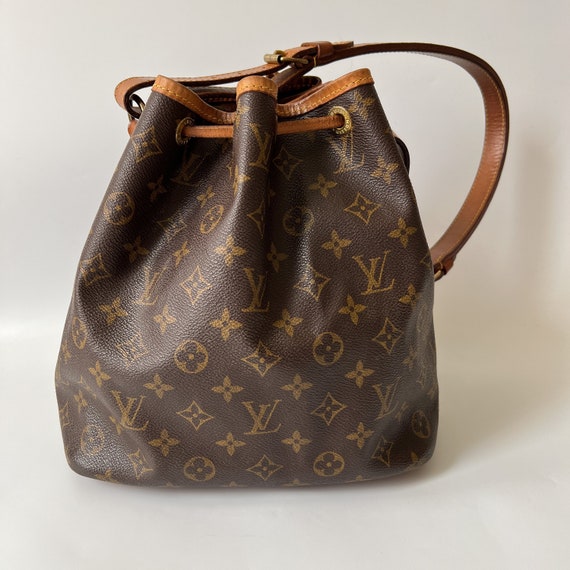 Louis Vuitton, Bags, Authentic Louis Vuitton Noe Monogram Canvas Large  Bucket Shoulder Bag Brown