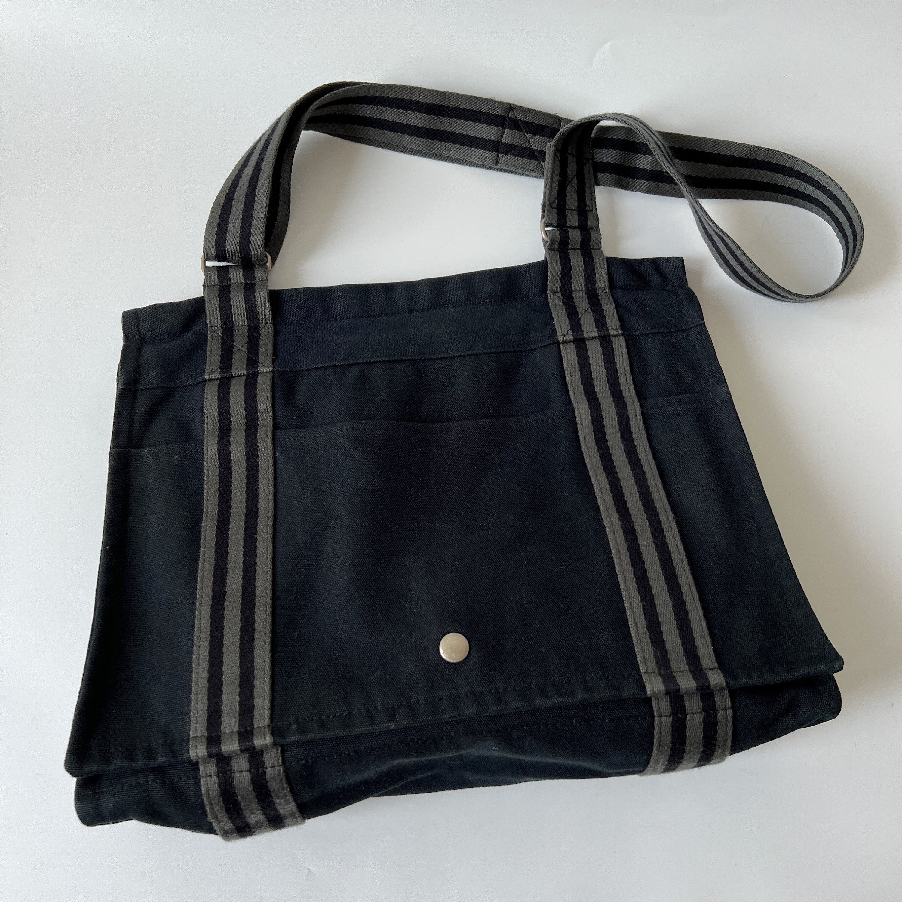 バッグ HERMES Herline Mini Crossbody Gray Bag HERMES Authentic Herline Bag Black Gray Canvas Fourre Tout Vassus