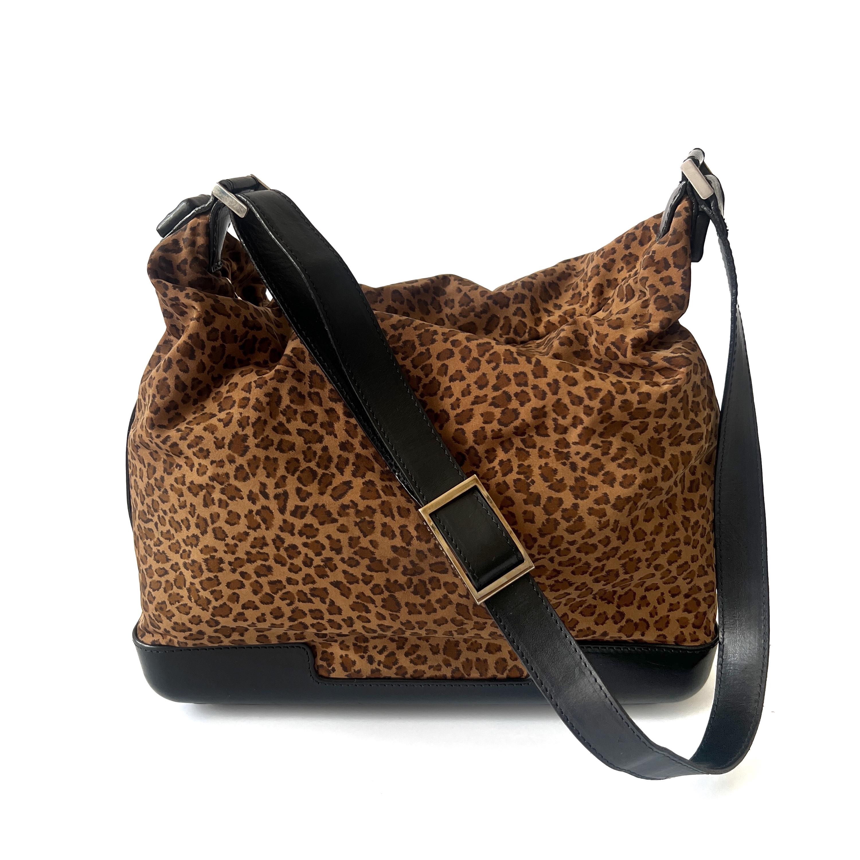 BOTTEGA VENETA ボッテガヴェネタ レオパード ショルダーバッグ Bottega veneta leopard bag - Etsy 日本