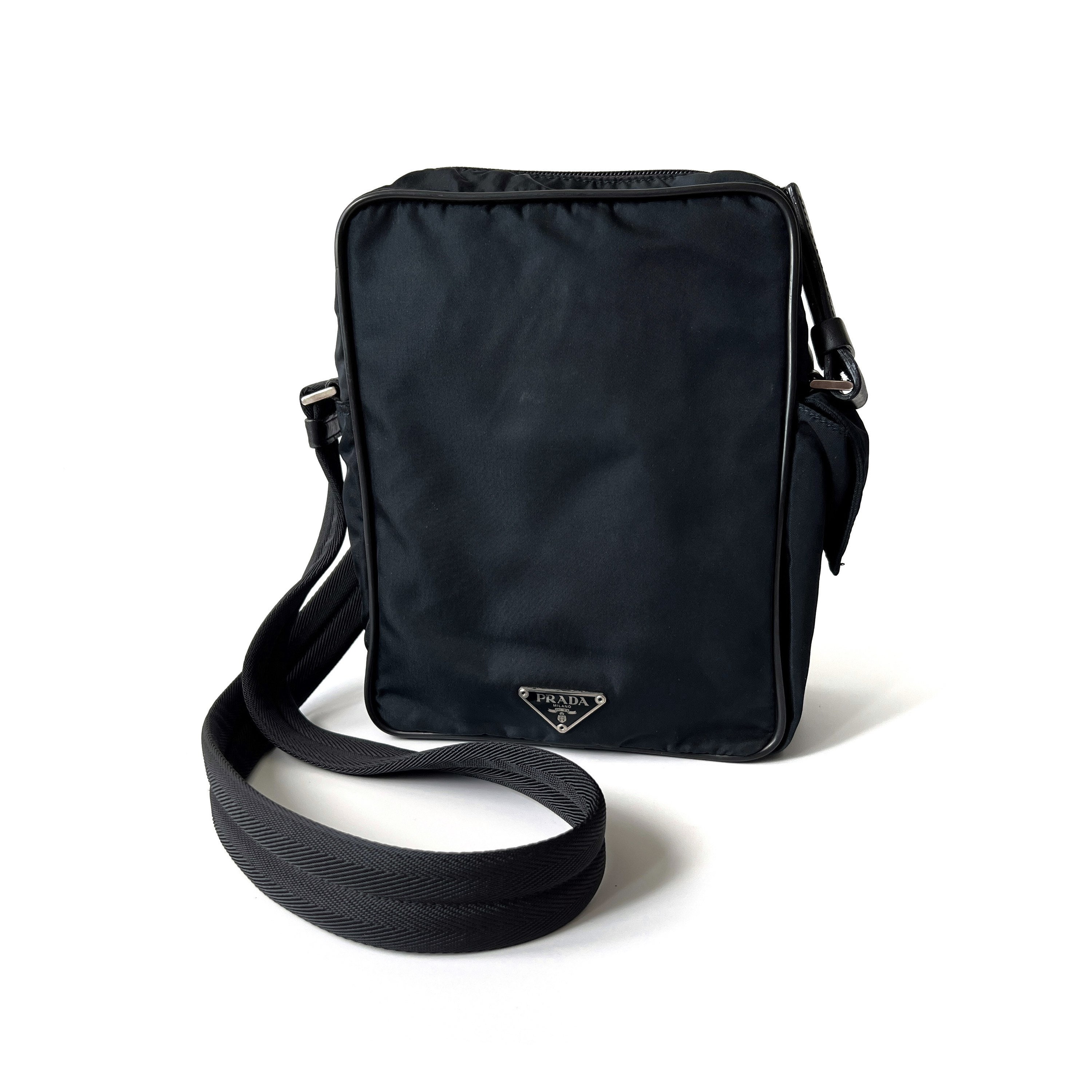 Prada Nylon crossbody bag | MILANSTYLE.COM