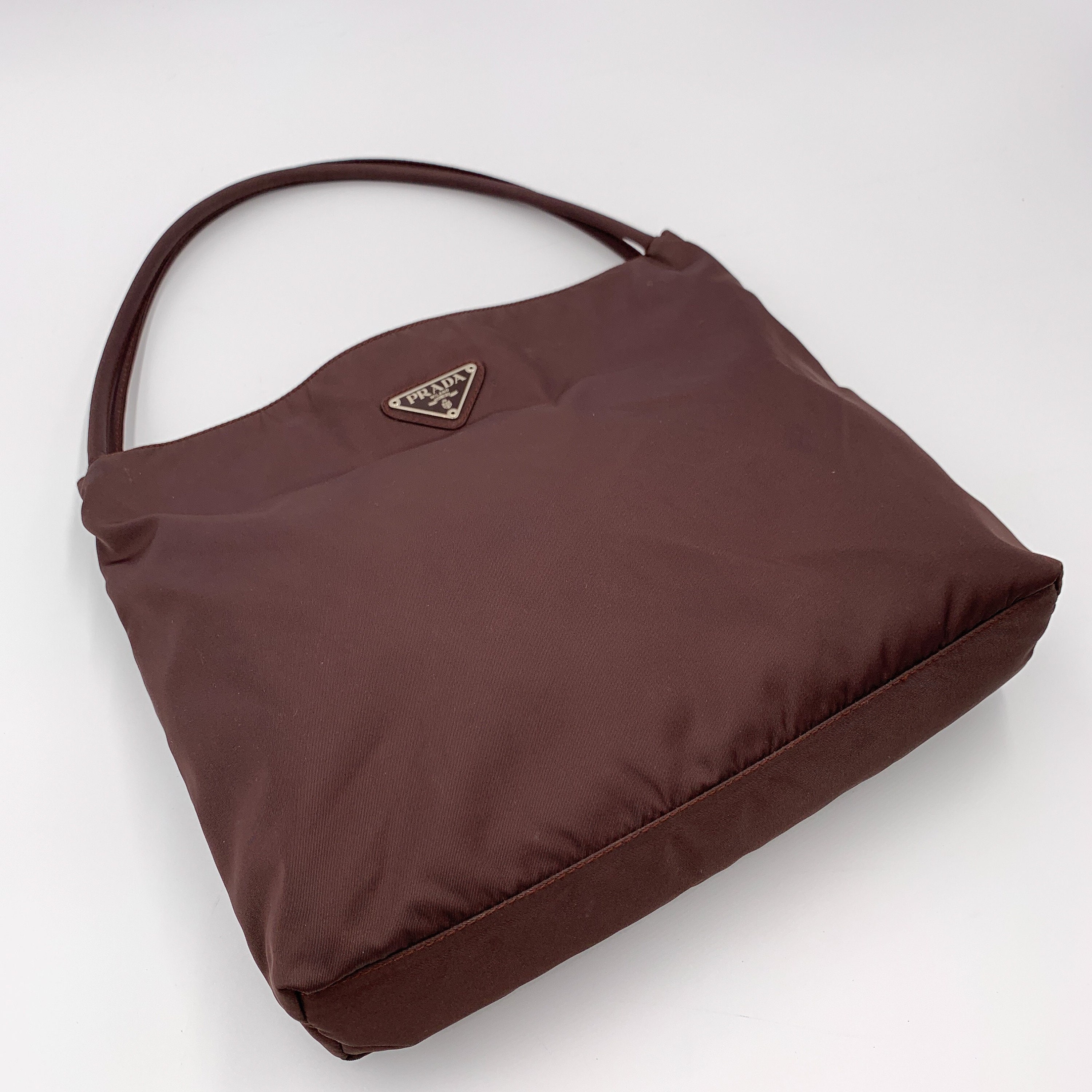 chocolate brown prada bolsa