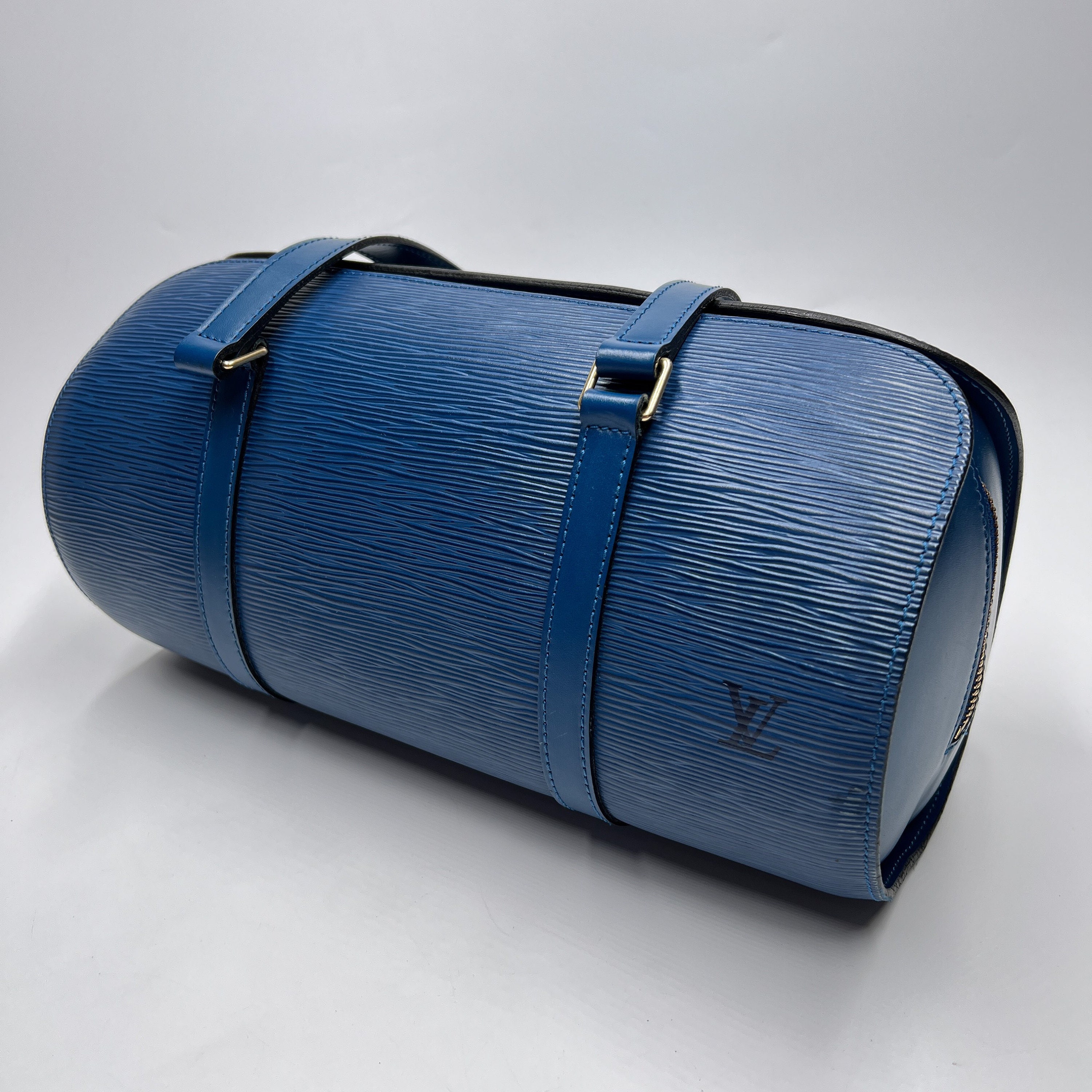 Vintage LOUIS VUITTON Black/Blue Epi Leather Varenne Tote Bag – HOUSE of  LUXURY @ Haile