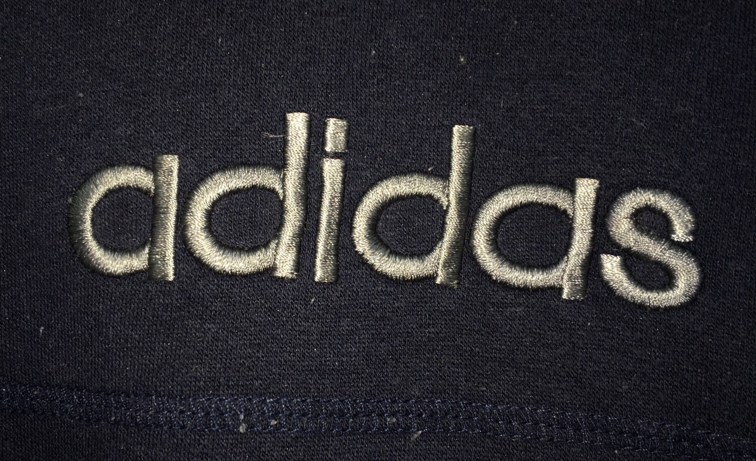 ADIDAS Crewneck Sweatshirt Jumper Medium Logo Pullover | Etsy