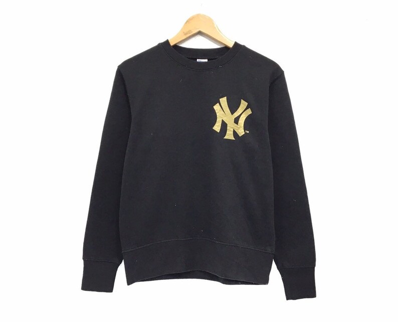 yankees crewneck sweatshirt