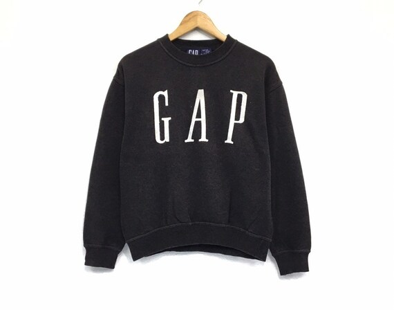 gap crewneck sweater
