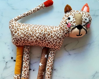 Leopard Lena Baby Stofftier Kinder Kuscheltier Handmade Upcycling Lustiges Geschenk Idee
