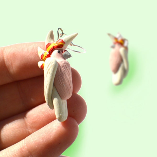 Major Mitchell cockatoo earrings, polymer clay earrings, bird earring, Australia native bird earrings, clay sculptural earrings, kookaburras