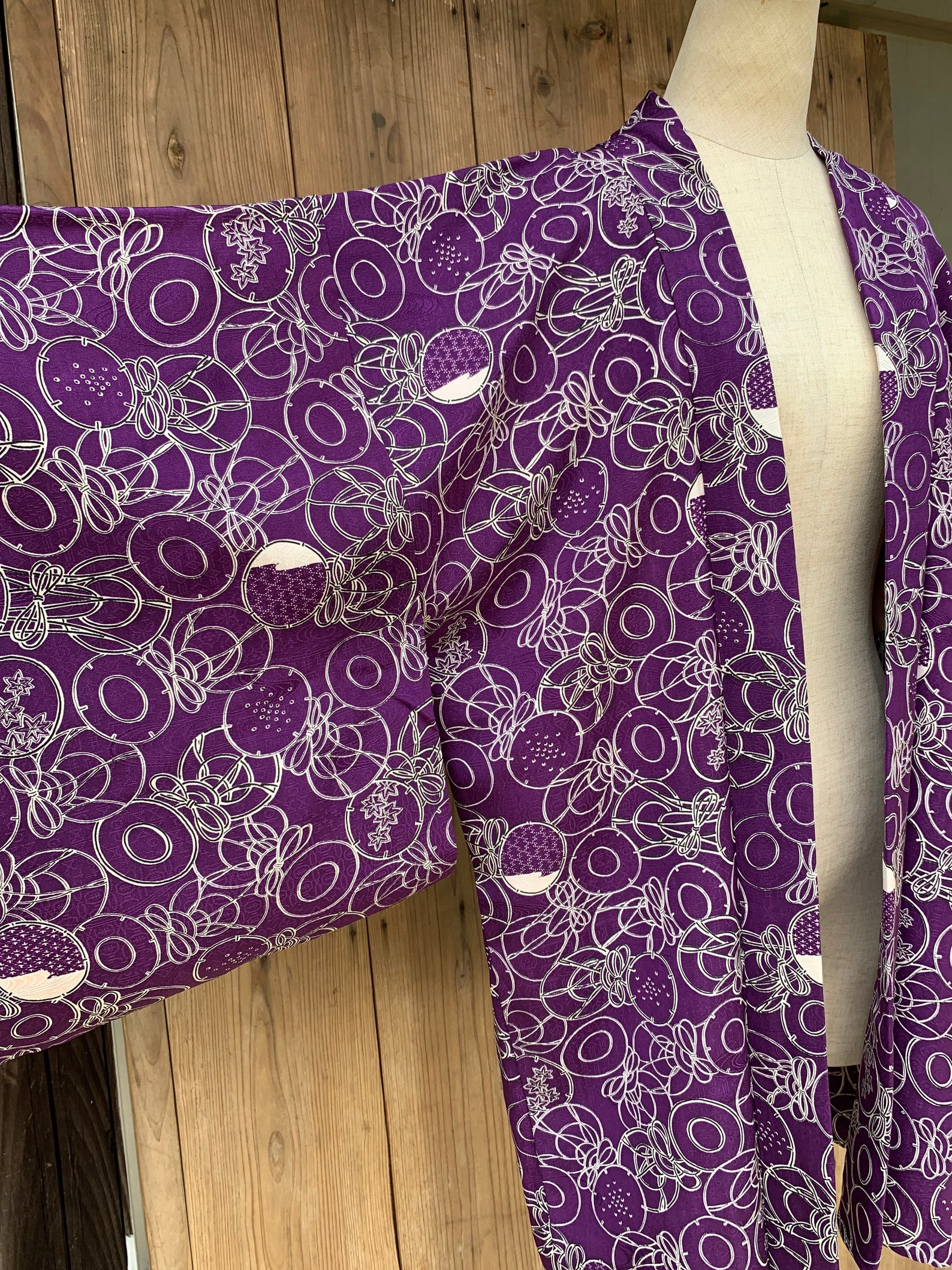 Purple silk haori jacket with taiko design | Etsy