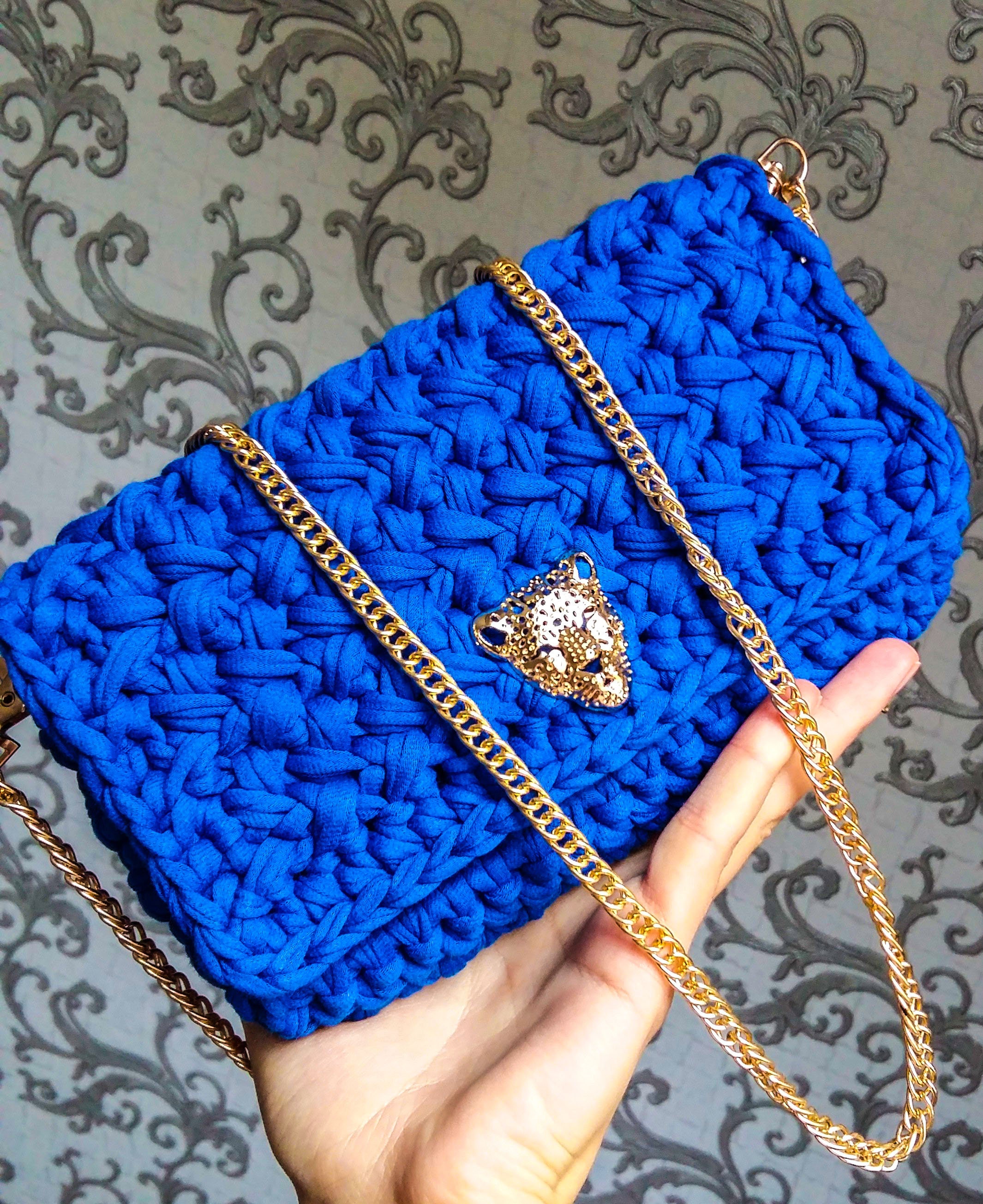 female leather bag