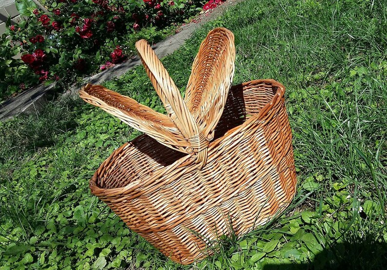 Picnic Basket Wicker Basket With Lid and Handle Etsy