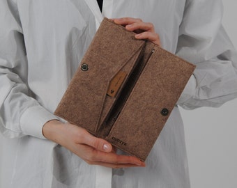 Minimalist Classic Felt Wallet with Coin Pocket