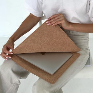 Magnetic Felt Laptop Sleeve for macbook air m2 case, macbook air m3 case, MacBook Pro 14 case, macbook air 13 case, laptop sleeve