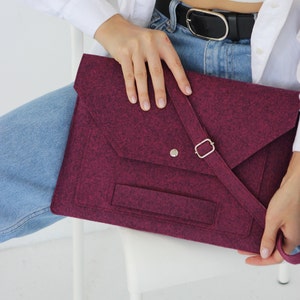 laptop case with carrying handle, sleeve to fit laptop