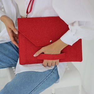 laptop case with carrying handle, sleeve to fit laptop
