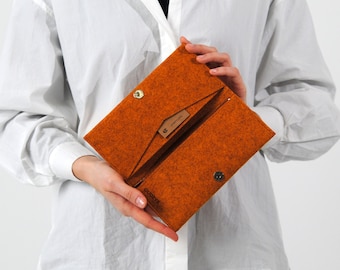 Minimalist Classic Felt Wallet with Coin Pocket