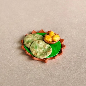 Indian Food Miniature Fridge Magnet, Dollhouse food, Miniature Koraishutir Kochuri with Aloordam, 1:12 Scale