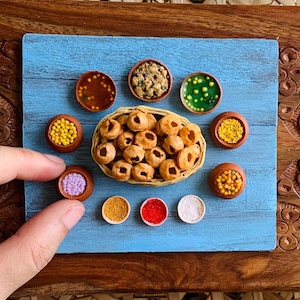 Indian Food,Handmade Dollhouse Food/Fridge Magnet - Miniature Preparation Board - Pani Puri/Phuchka/Gol Gappe, 1:12 Scale