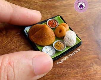 Miniature Cone Dosa with Idlis, Vadais and assorted chutneys, Refrigerator Magnet, Kitchen Magnet, Indian Food Magnet, Cute Clay Magnet