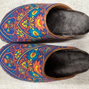 Handmade us-6 (eu-36) mules slippers for woman