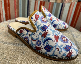 Handmade Us-9 Eu-39 Velvet Slippers, Unique Mules , Handmade Shoes, Genuine Leather Sole, Gift Shoes,  Natural Sipppers for woman