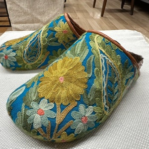 Handmade mules us-7/eu-37 embroidered slippers for woman