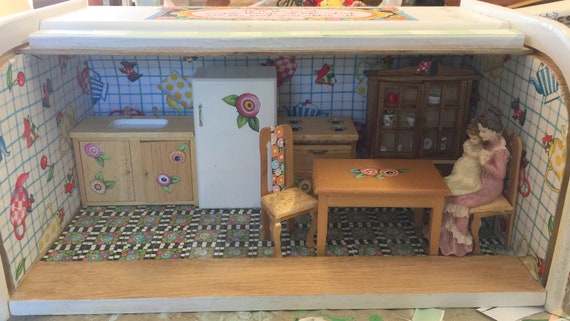mary engelbreit dollhouse