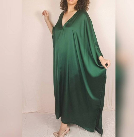 emerald green kaftan
