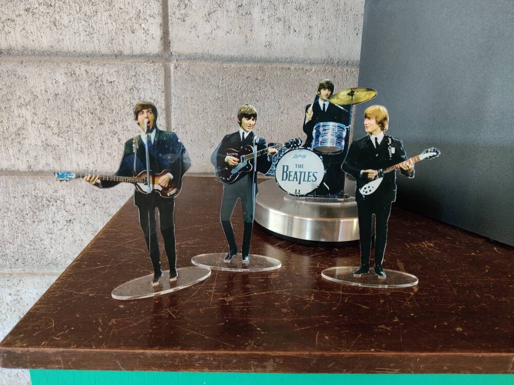 The Beatles Figures Cristal Clear Acrylic Color 1964. They