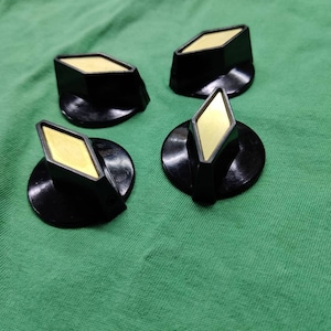 John Lennon 4 piezas Rickenbacker Tv / Cooker Negro y diamante dorado Bakelite Knobs Set para guitarras 325, capri y otros modelos