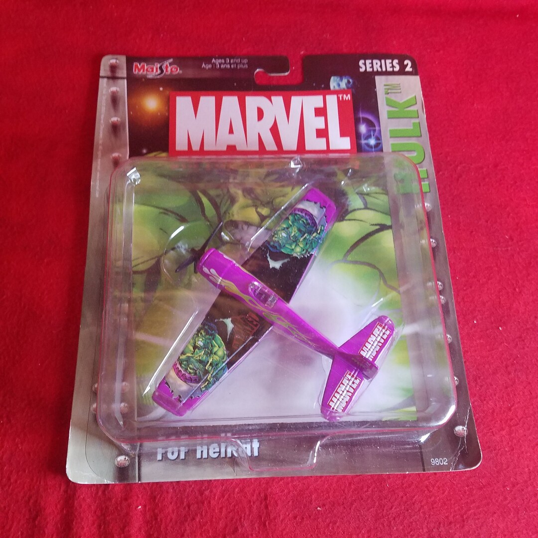Incredible HULK F6F Hellcat Fighter Jet Plane, Marvel Air Force Series 2 Maisto, Superhero