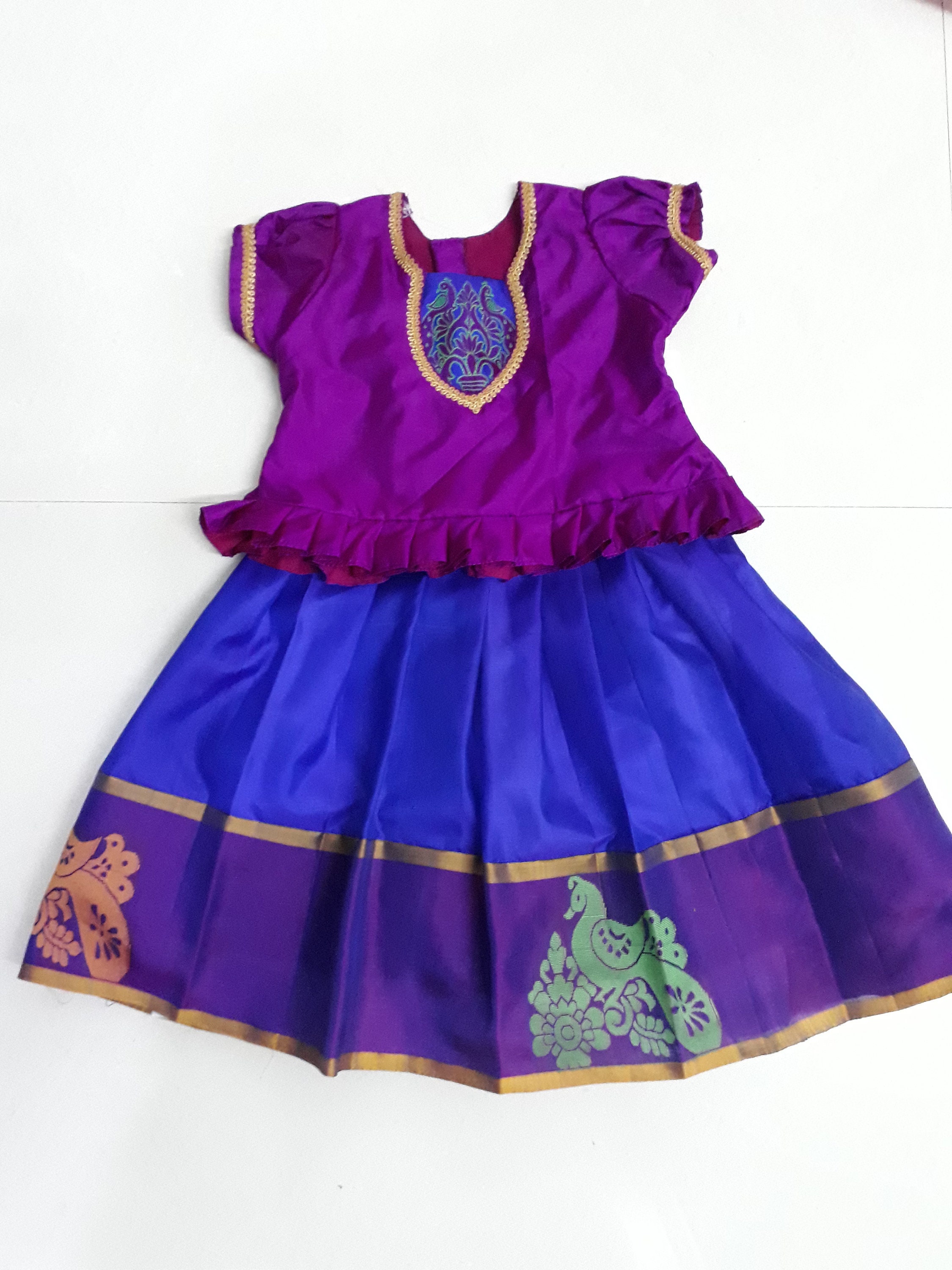 Indian Pattu Pavadai With Peplum Top for Girls Silk Langa - Etsy India Indian Pattu Pavadai With Peplum Top for Girls Silk Langa - Etsy India