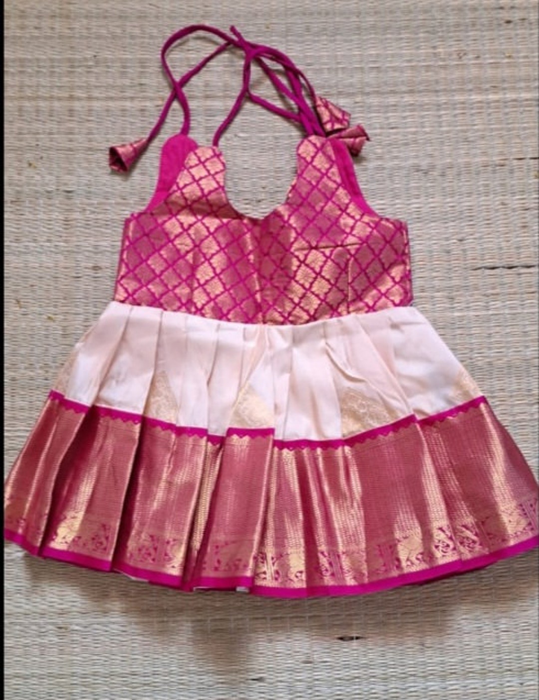 Buy Kids Frocks online at Best Prices in India | Free Delivery