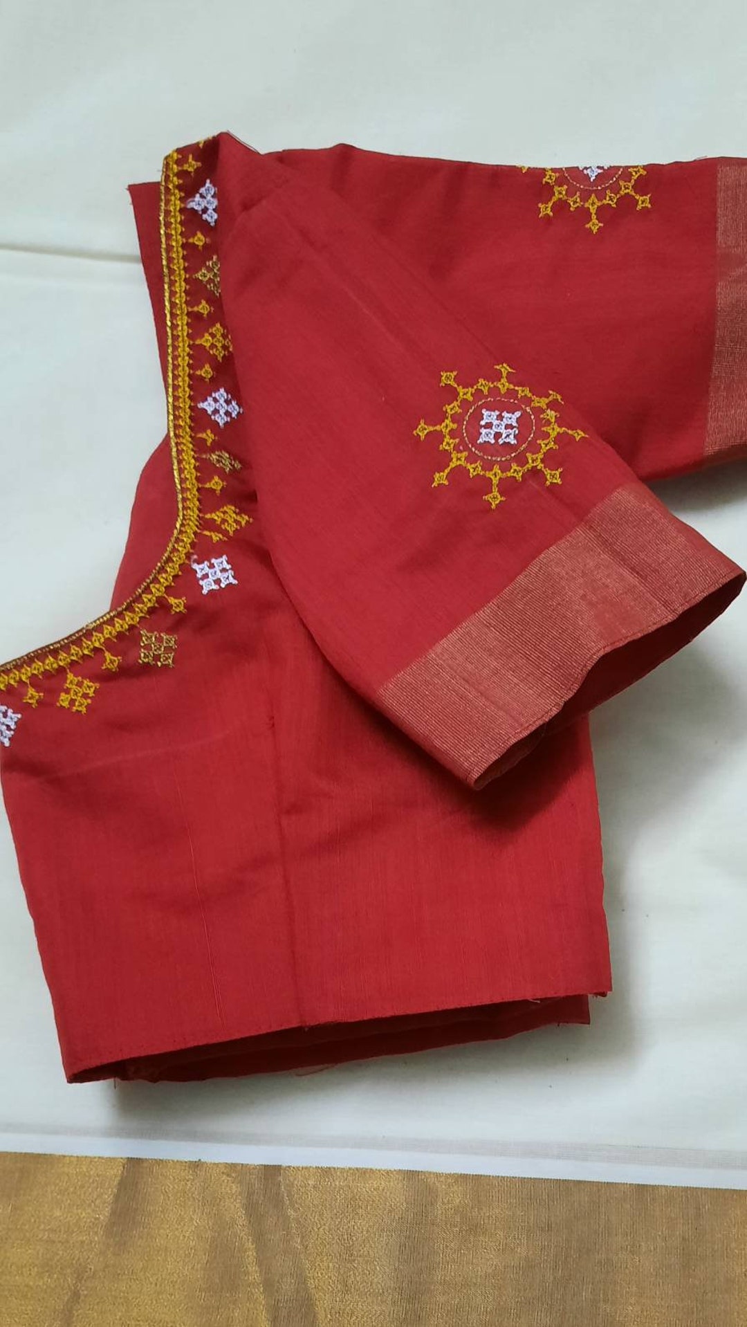 Traditional Kerala Mundu Style Cotton Saree and Red Silk - Etsy