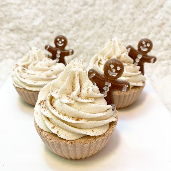 Gingerbread Man Cupcake Bath Bomb