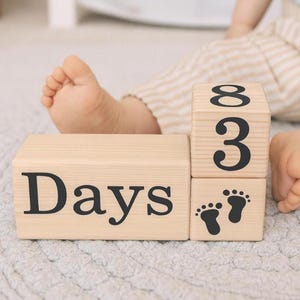 Baby age blocks, Wooden age blocks, Personalized milestone blocks, Baby month blocks, Newborn baby shower gift, Pregnancy gift