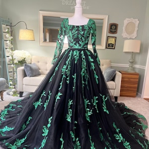 Mathariel Black Wedding Dress: Green Lace, Forest Theme, Removable Skirt