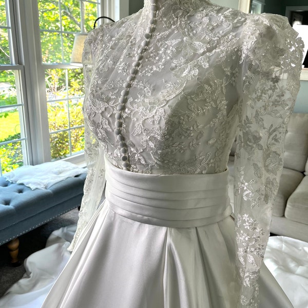 Marissol 4 in 1 Grace Kelly inspired Wedding Dress , Grace Kelly Inspired Wedding Dress, 4 in 1 Wedding Dress, Vintage Wedding Dress