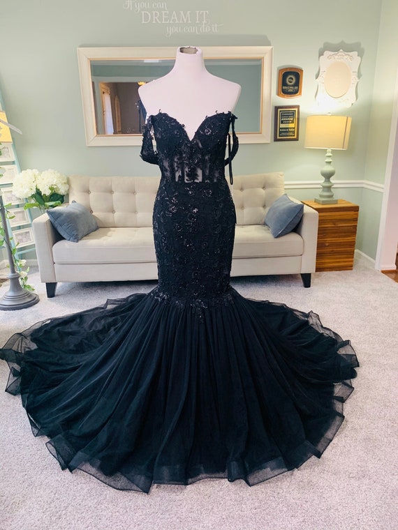 Illusion Lace Long Sleeve Black Mermaid Prom Dress - Xdressy