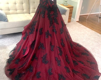 Tarah Burgundy and Black Lace Wedding Dress: Gothic Halloween Bridal Gown